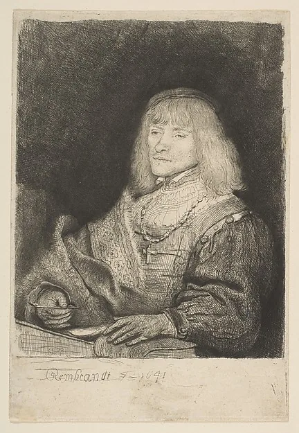 Radierung: ein Mann mit langem Haar sitzt hinter einem Tisch, in schwerem gemustertem Rock, eine Kette mit Kreuz auf der Brust; die Hände liegen vorn auf einem Blatt Papier, daneben eine flache Schale, der Hintergrund ist dicht schraffiert.