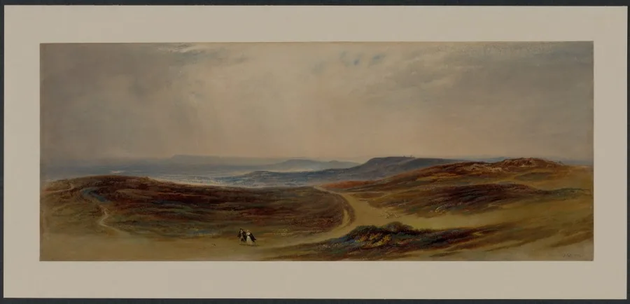Aquarell einer weiten, flachen Heidelandschaft in Braun- und Ockertönen unter dunstigem Himmel; ein heller Weg zieht sich durch das Gelände, auf dem zwei winzige Gestalten stehen.